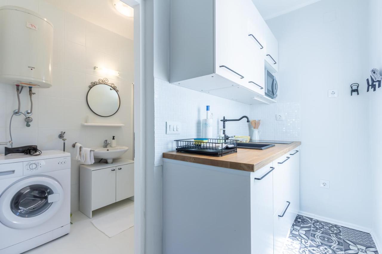 Apartments Vladan With Terrace Башка Екстер'єр фото
